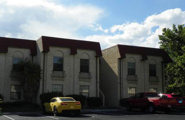 811 Country Club Drive SE - 811 Country Club Drive Southeast, Rio Rancho, NM 87124