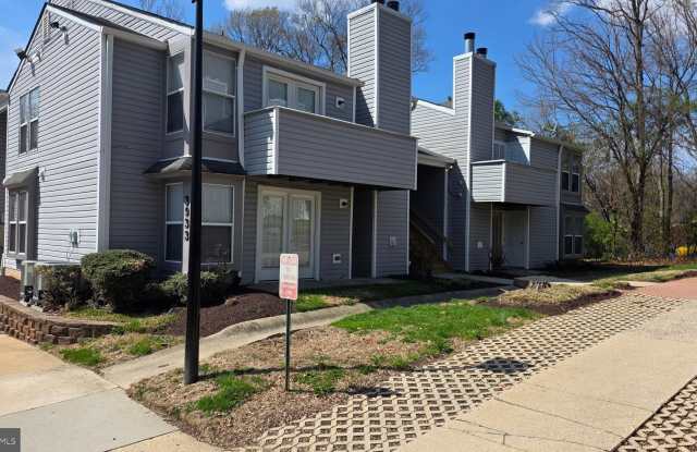 3933 GREENCASTLE Road unit: 302 photos photos 3933 GREENCASTLE Road unit: 302 photos photos