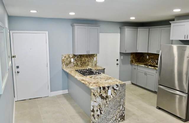 382 E Royal Palm Road photos photos