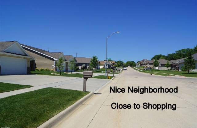 517 Spruce Hill Road Gallery 2