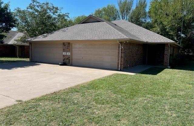 108 Honey Bee Drive photos photos