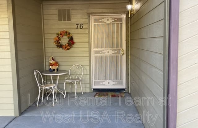 2707 N Walnut Hills Dr photos photos