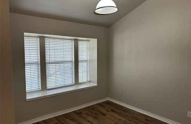 3401 Meadowview Drive Gallery 3