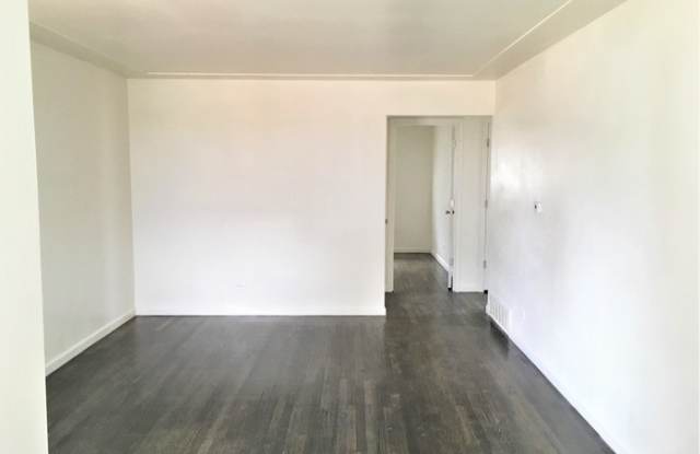 3323 Kearney Street Gallery 3