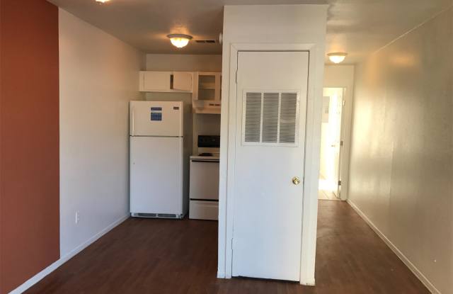 3907 E Southcross - 1005 Gallery 3