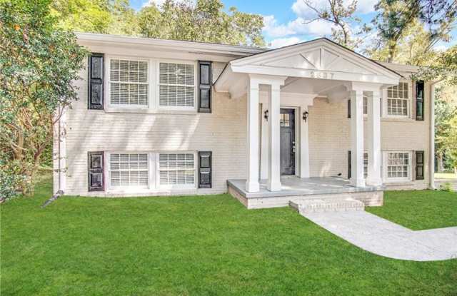 2837 Redwine Road Gallery 2