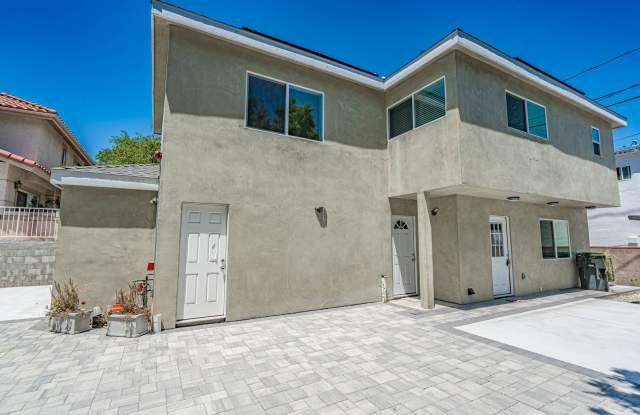 COMING SOON! Accessory Dwelling Unit - 2 Bedroom Unit in Burbank! photos photos