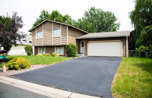13453 Zarthan Ave S - 13453 Zarthan Avenue South, Savage, MN 55378