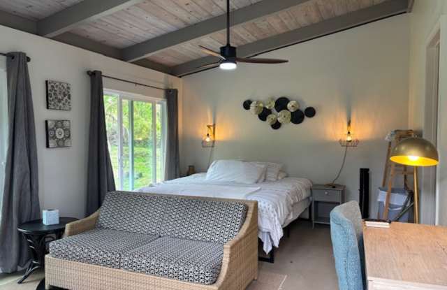 Ohana with Separate Entrance and Kitchenette and Bathroom - 15-1584 Lokelani Avenue, Hawaiian Paradise Park, HI 96749 Ohana with Separate Entrance and Kitchenette and Bathroom - 15-1584 Lokelani Avenue, Hawaiian Paradise Park, HI 96749