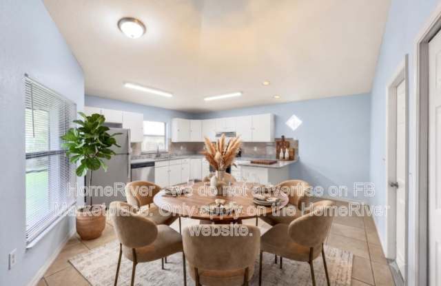 544 Flamingo Dr Gallery 3