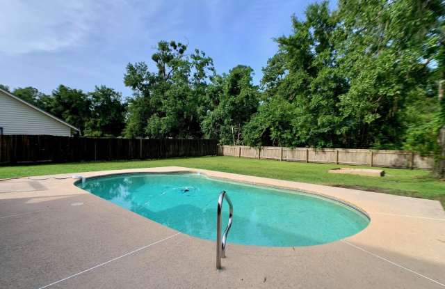 3152 LAKESIDE VILLA Road - 3152 Lakeside Villa Road, Lakeside, FL 32073