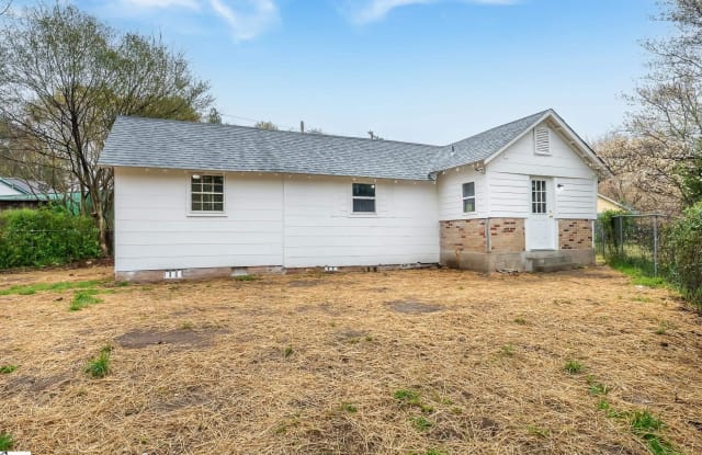 133 Spruce Street - 133 Spruce Street, Central Pacolet, SC 29372