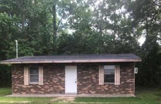 22025 Highway 22 East - 22025 Louisiana 22, Tangipahoa County, LA 70454
