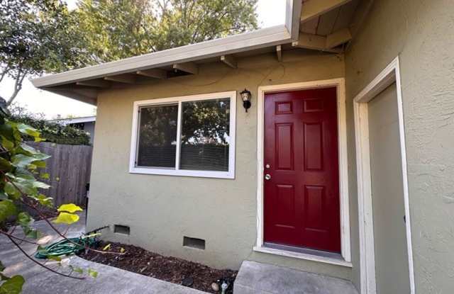 2 bed, 1 bath duplex with large Private Yard - 1653 Cassiar Dr San Jose, CA 95130 photos photos