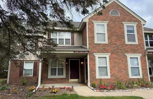 1530 PORTER Circle Gallery 2