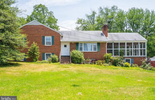 5619 WHARTON LANE Gallery 2