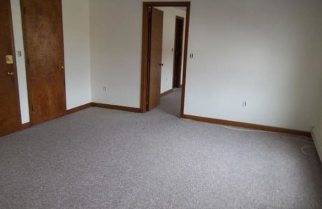 18 Broadway - 18 Broadway, Somerville, MA 02145