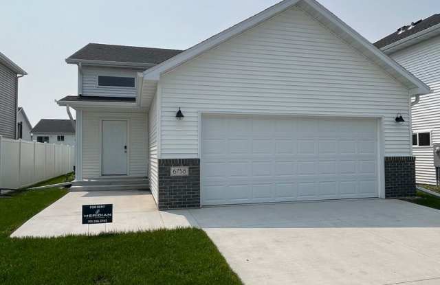 4 Bed 2 Bath Single Family Home photos photos