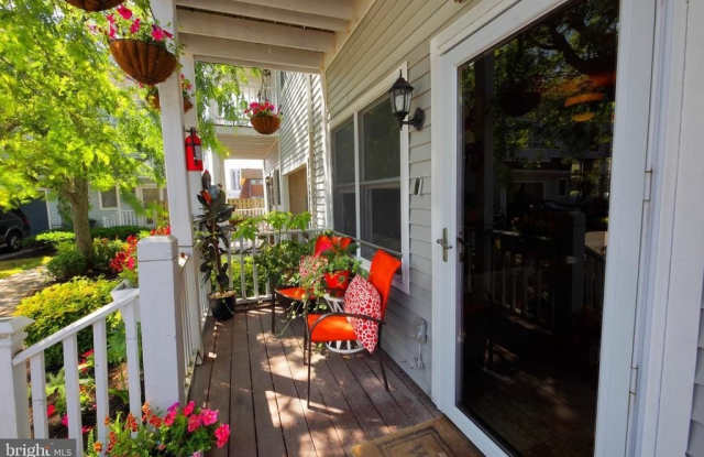 10 CARAVEL COURT photos photos