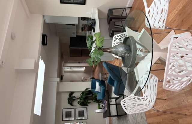 202 Elm St. photos photos