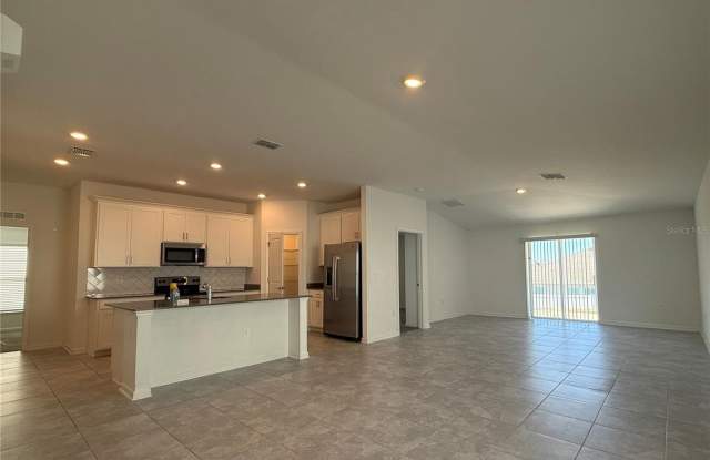 1945 HEART LAKE DRIVE Gallery 2