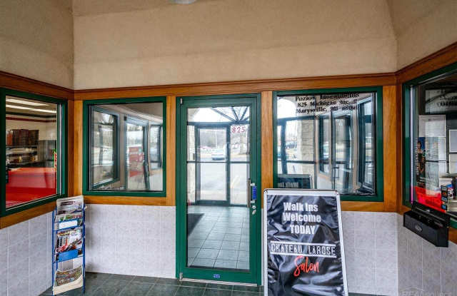 825 MICHIGAN AVE Gallery 2