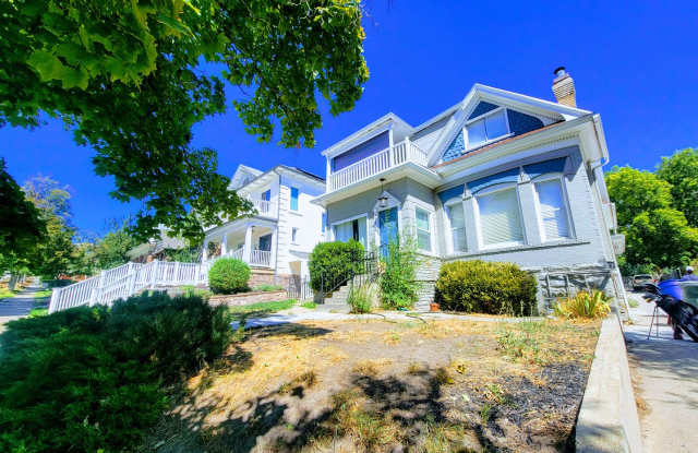 324 L Street East Unit photos photos