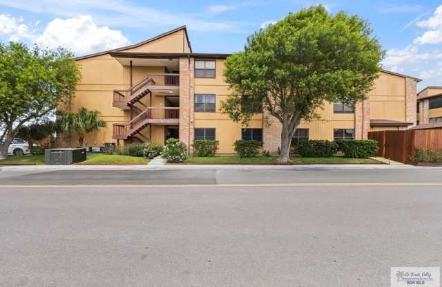 401 JOSE MARTI BLVD. photos photos