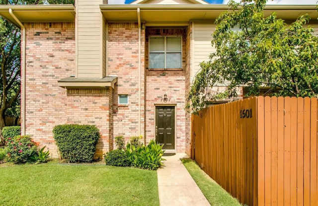 1501 Barbara Drive Gallery 3