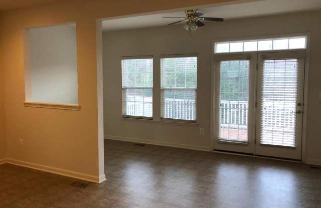 9424 CHESSIE LN #7 Gallery 4