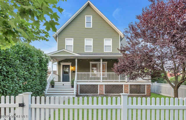 1105 2nd Avenue photos photos