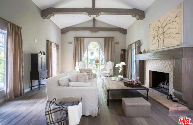 336 EL CAMINO Drive Gallery 4