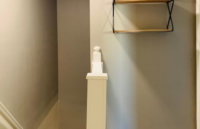 Downtown Condo with Water Views! 2BR/1.5BA Avail 07/01/2025!! photos photos