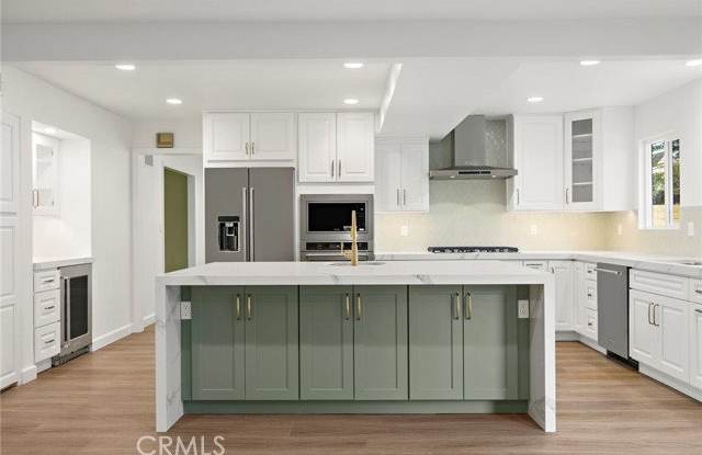 20152 Redlands Drive Gallery 2