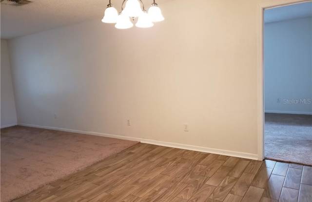 1024 KENWOOD DRIVE Gallery 4