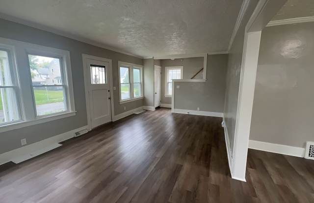 Spacious 3 Bedroom Home for Rent Gallery 4