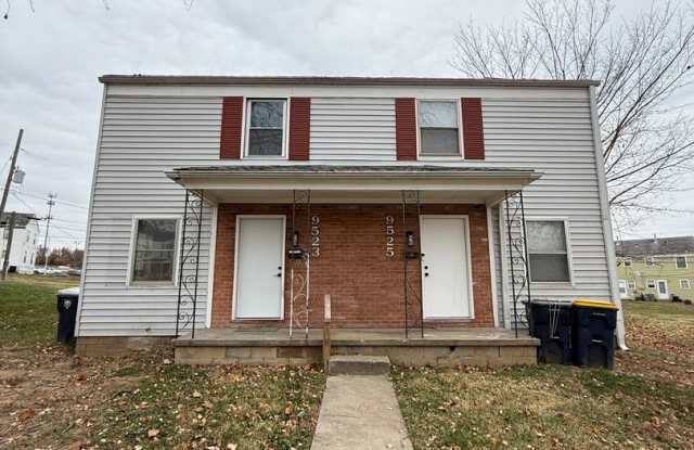 9523-9525 Charlotte St - 9523 Charlotte Street, Kansas City, MO 64131