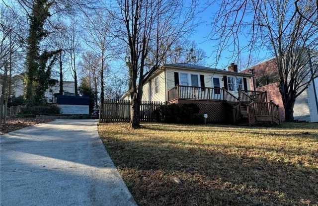 1398 Woodmont Lane NW photos photos