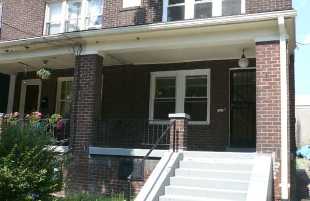 529 Summerlea St - 529 Summerlea Street, Pittsburgh, PA 15232