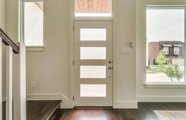 402 Templeton Drive Gallery 3
