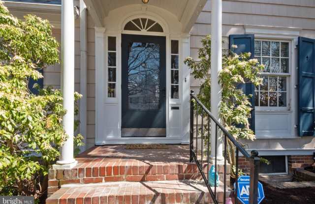 6301 BLENHEIM ROAD Gallery 2
