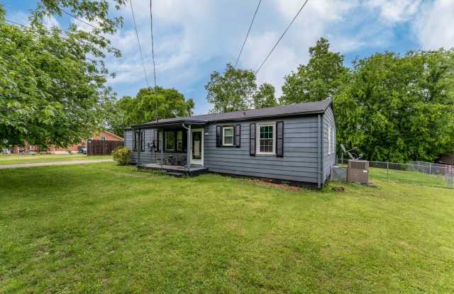 AVAILABLE NOW at a Good Price. 3 Bed 1 Bath FOR LEASE in Columbia. $1200 Rent. photos photos AVAILABLE NOW at a Good Price. 3 Bed 1 Bath FOR LEASE in Columbia. $1200 Rent. photos photos