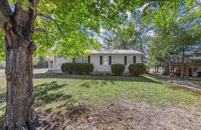 115 East Sycamore Road - 115 East Sycamore Road, Old Monroe, MO 63369