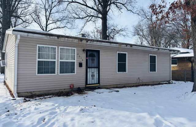 2610 Trentman Avenue photos photos