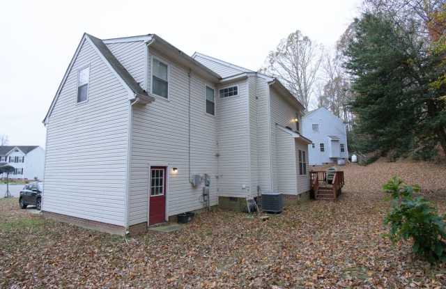 Chesterfield County 5 Bedrooms 2.5 Baths Gallery 3