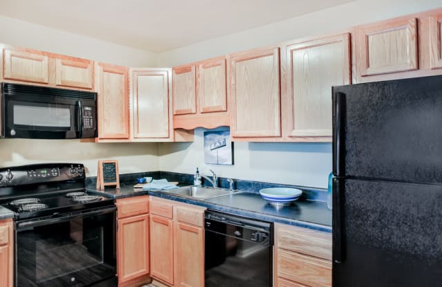Cedar Point Apartments photos photos