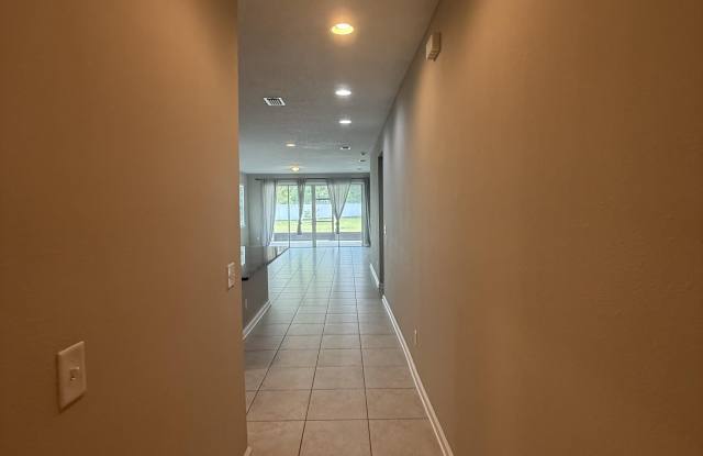 5162 SAWMILL POINT Way Gallery 4