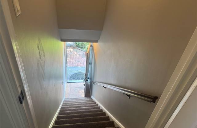 163 Landing Road Gallery 2