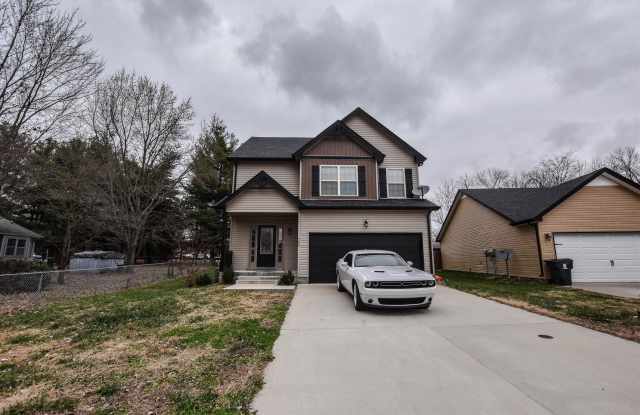 580 Falkland Circle - 580 Falkland Cir, Clarksville, TN 37042