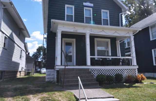 2166 Indianola Ave photos photos